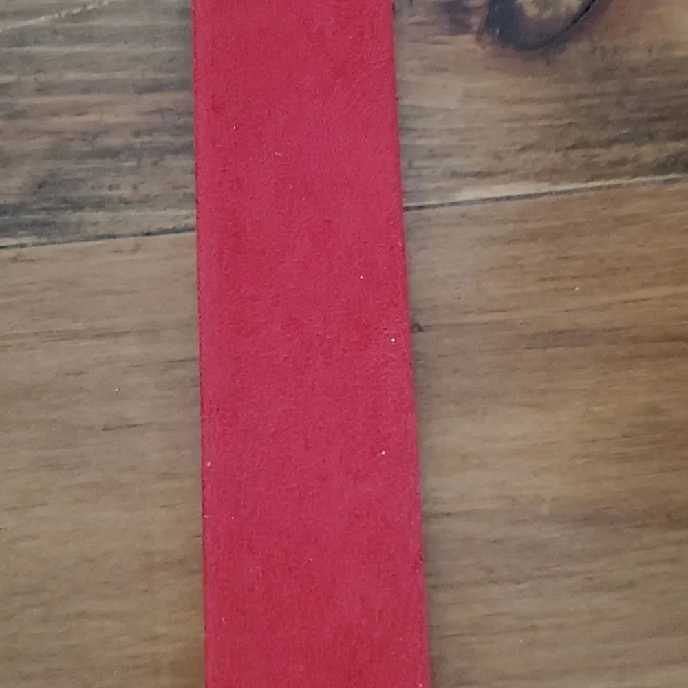 N/A inches wide